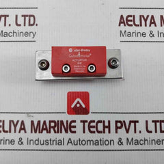 Allen-bradley Pg-3644188-r00 Guardmaster Actuator With Safety Interlock Switch