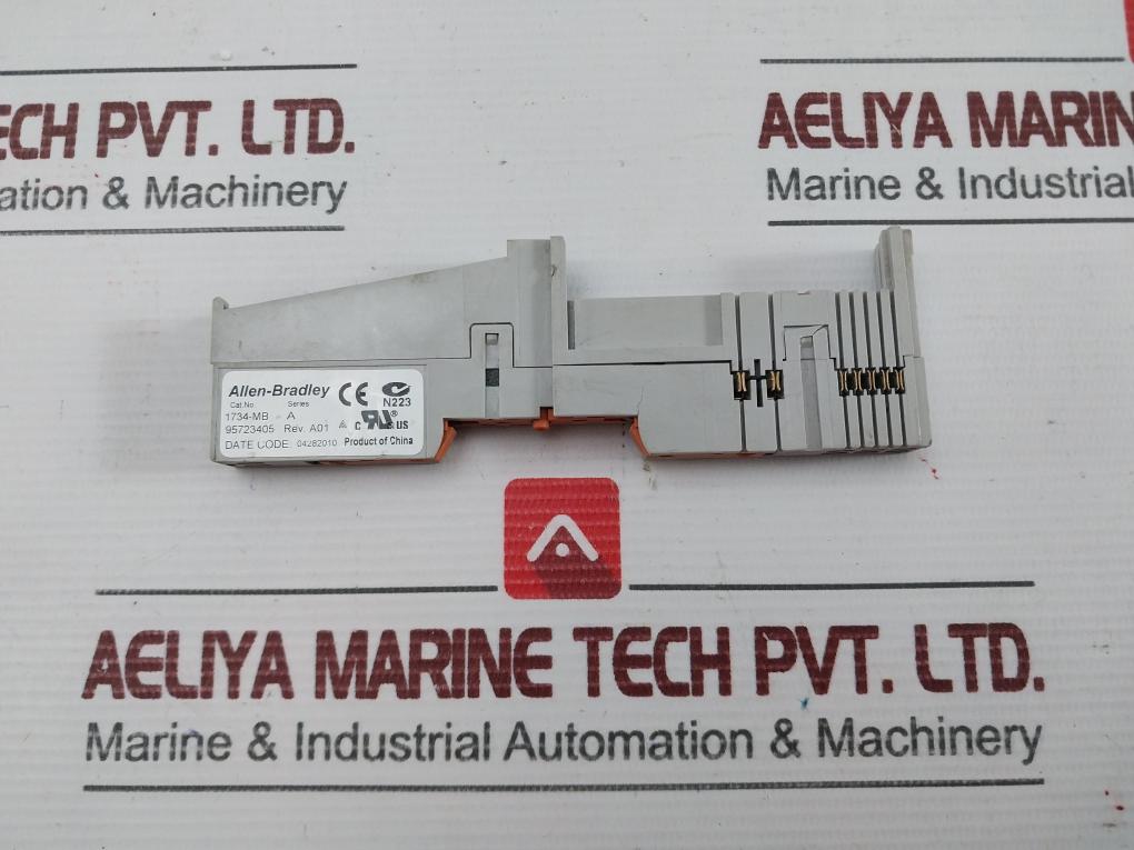 Allen-bradley Point I/O Module Terminal Base Part No: 1734-mb, Rev A01