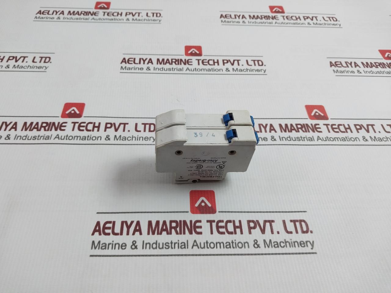 Allen-bradley 1492-fb2C30-l Fuse Holder 600V-30A 60/75C Cu