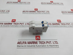 Allen-bradley 1492-fb2C30-l Fuse Holder 600V-30A 60/75C Cu