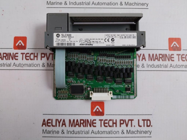 Allen-bradley W/ 1746-p2 Ser C Power Supply 4-slot Rack 1746-a4