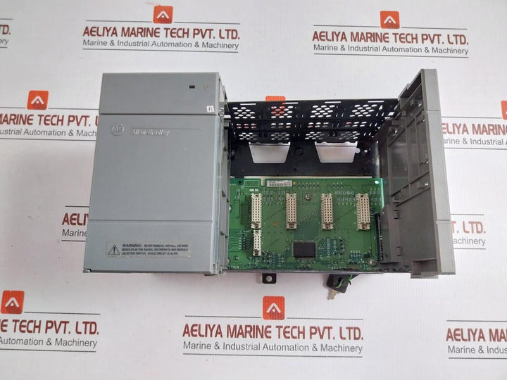 Allen-bradley W/ 1746-p2 Ser C Power Supply 4-slot Rack 1746-a4