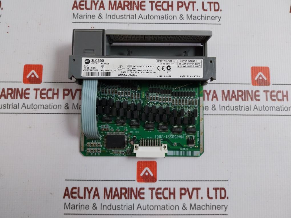 Allen-bradley W/ 1746-p2 Ser C Power Supply 4-slot Rack 1746-a4