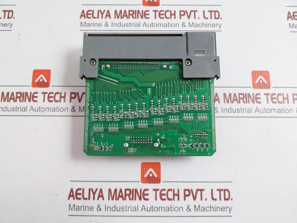 Allen-bradley W/ 1746-p2 Ser C Power Supply 4-slot Rack 1746-a4