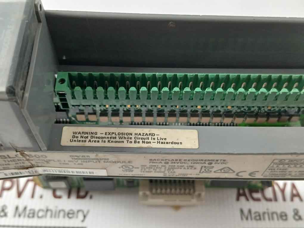 Allen Bradley 1746-nt8 Thermocouple/Mv Input Module 100M Vdc To +100M Vdc
