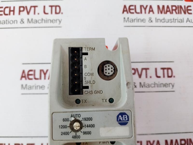 Allen Bradley 1761-net-aic Advanced Interface Converter 24Vdc