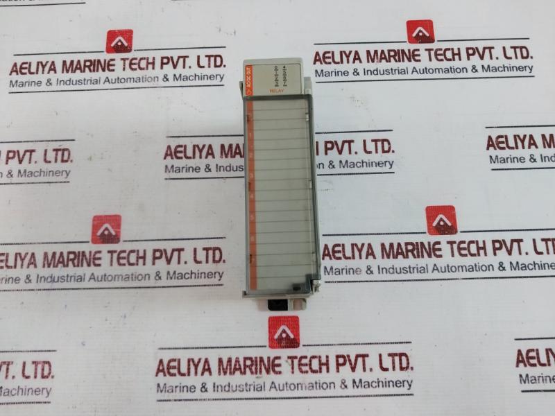 Allen Bradley 1769-ow8 Compact I/O Ab Ac/Dc Relay Output Module