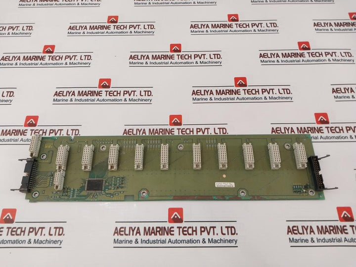 Allen Bradley 961772 Back Plane Board