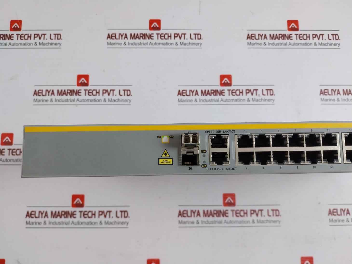 Allied Telesis Stackable Fast Ethernet Edge Switch At-8000S/24