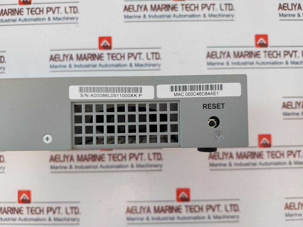 Allied Telesyn At-8024 Fast Ethernet Switch Set 100-240Vac~ 50/60Hz 2A