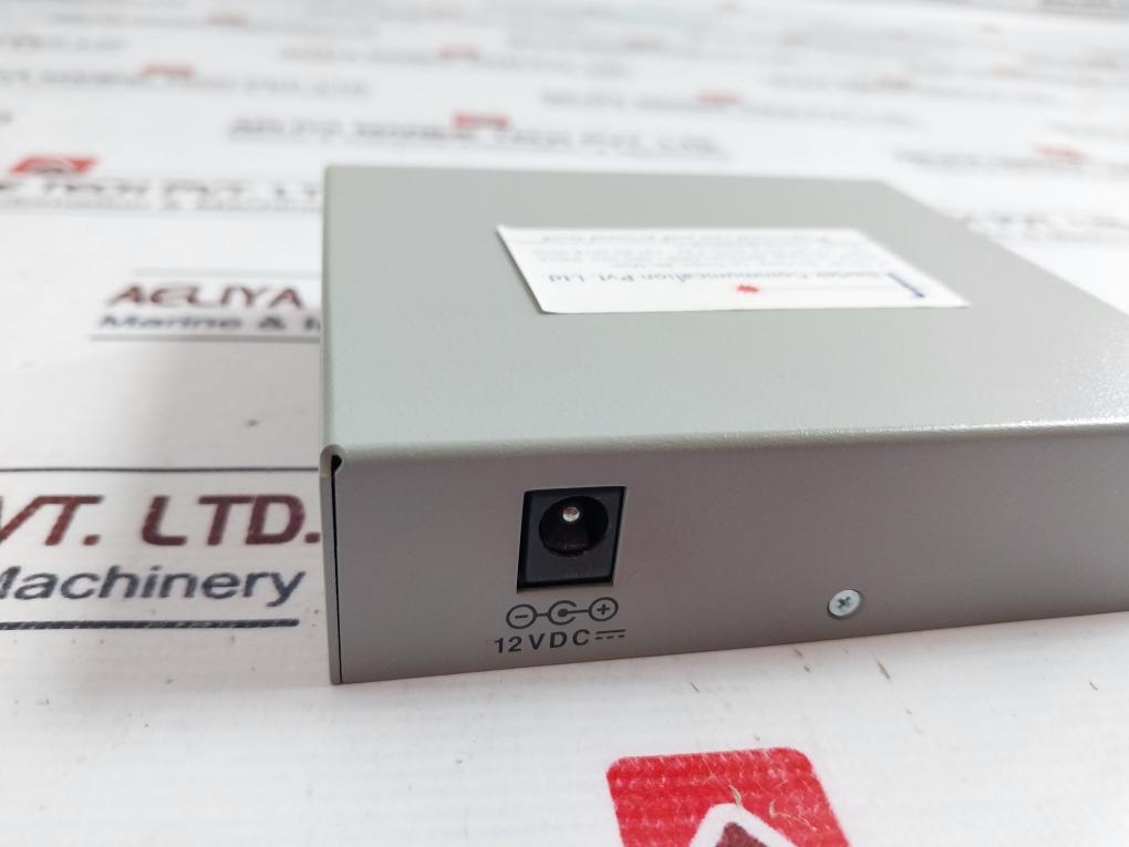 Allied Telesyn At-mc102xl/hka-12100ec-230 Fast Ethernet Media Converter Set