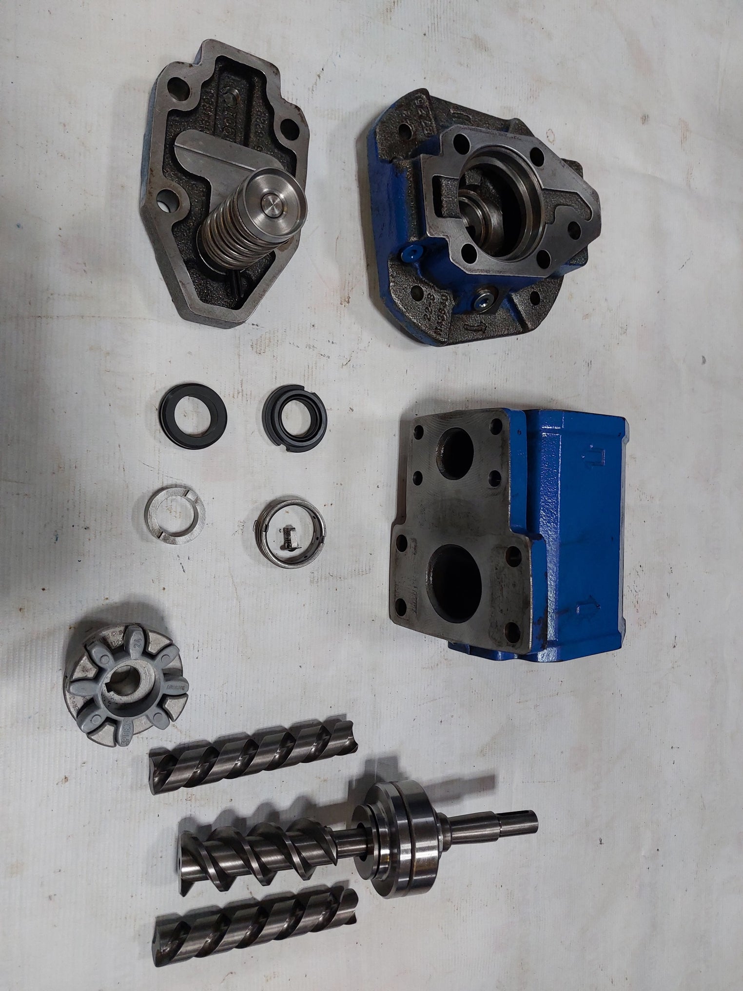 Allweiler Tre 40R37U18.3-v-w202 Pump 220-240/380-420V 50Hz 2.2Kw