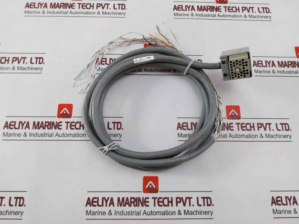 Alpha 5120/25C Multi-conductor Cables 2.5 Meter 25C/24Awg