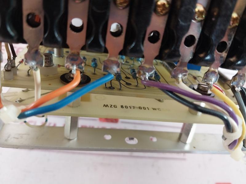 Alstom Skd11Bf8003Bch Check Synchronising Relay 220-230V Dc 63.5/110V