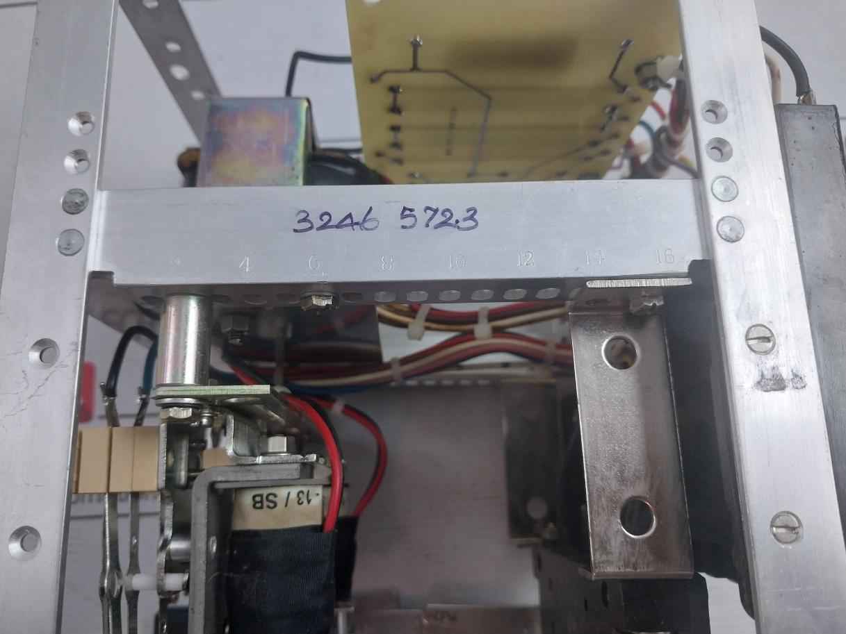 Alstom Vagm22Af171G Instantaneous Under Voltage Relay 110 Ac 50Hz