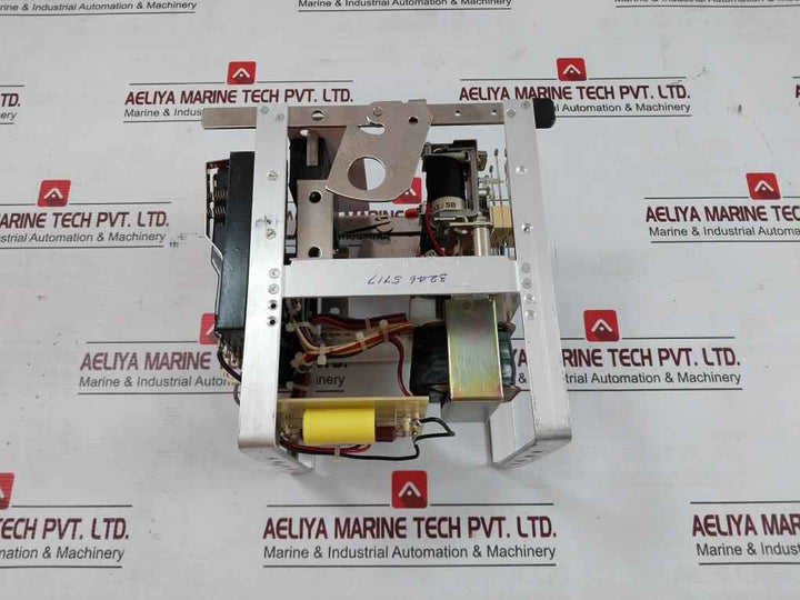 Alstom Vagm22Af171G Instantaneous Under Voltage Relay 110 Ac 50Hz Mzg 0072-003A