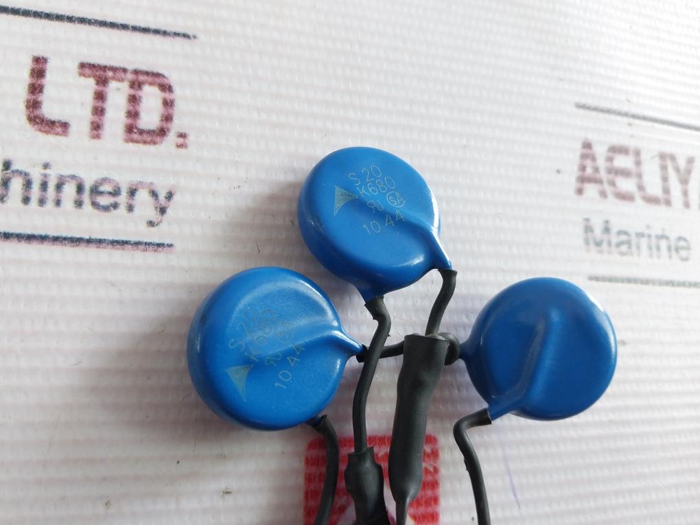 Amcap S20K680 Varistor Used