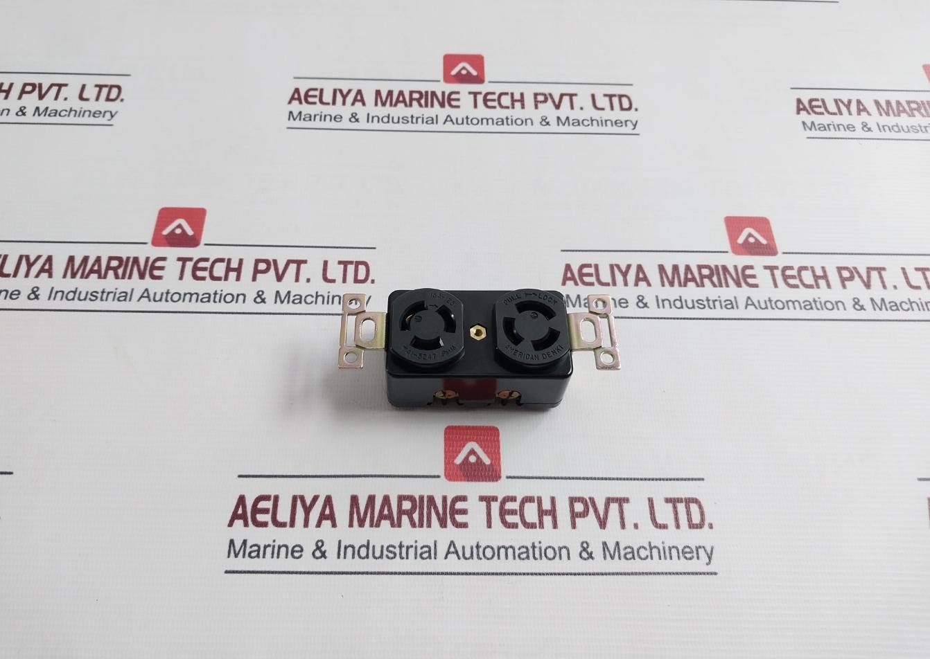 American Denki 15A-125V Duplex Receptacle