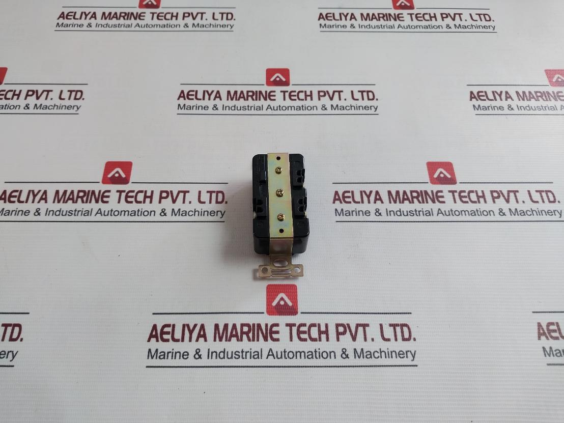 American Denki 3110D Wire Grounding Duplex Receptacle 15A-125V