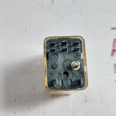 American Zettler Az420-1011-4H Relay 12Vdc 395-ni