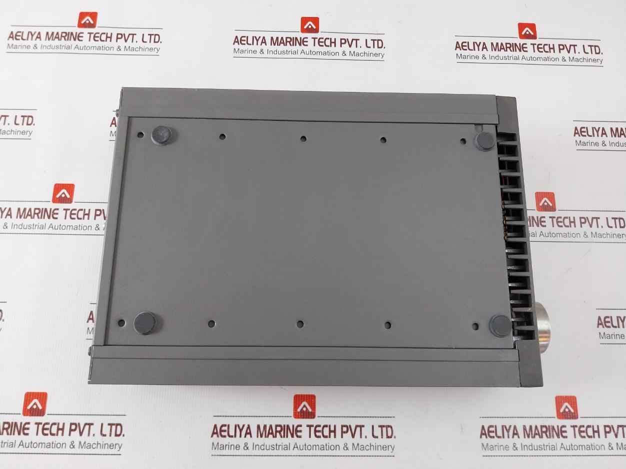 Amersham Biosciences Ph/C-900 Monitor Detector 100-240V 50-60Hz