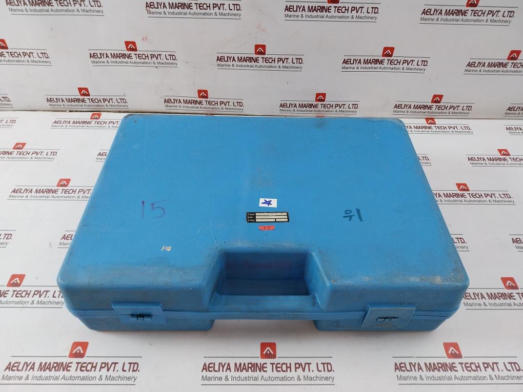 Ametek Marine Pressure Calibrator 15 Bar/200 Psi