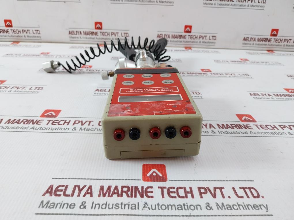 Ametek Marine Pressure Calibrator 15 Bar/200 Psi