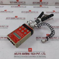 Ametek Marine Pressure Calibrator 15 Bar/200 Psi