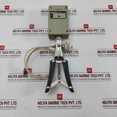 Ametek Mpc Marine Pressure Calibrator Kit 15 Bar/200 Psi
