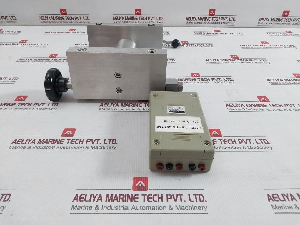 Ametek Precision Pressure Calibrator Kit 350 Bar/5000 Psi 369717