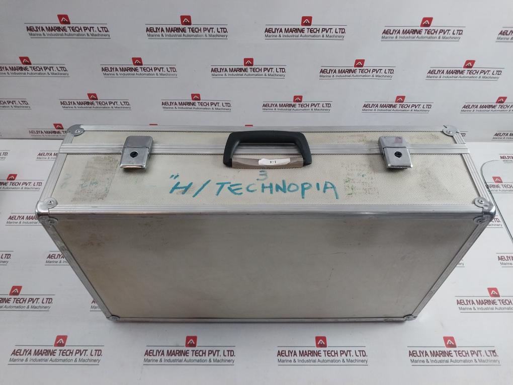 Ametek Precision Pressure Calibrator Kit 350 Bar/5000 Psi 369717