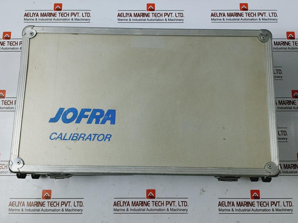 Ametek T-975 Pneumatic Pressure Pump W/ Lpc 10 A Iv Digital Gauge Set