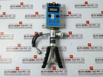 Ametek T-975 Pneumatic Pressure Pump W/ Lpc 10 A Iv Digital Gauge Set