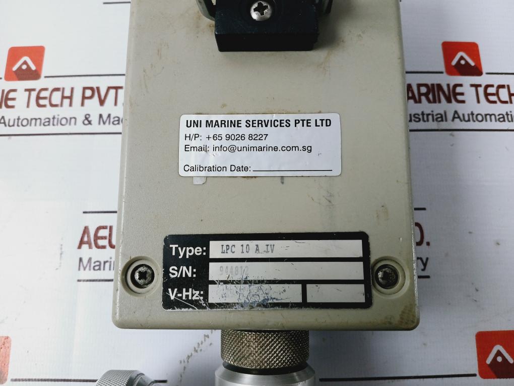 Ametek T-975 Pneumatic Pressure Pump W/ Lpc 10 A Iv Digital Gauge Set