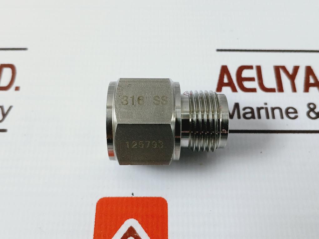 Ametek T-975 Pneumatic Pressure Pump W/ Lpc 10 A Iv Digital Gauge Set