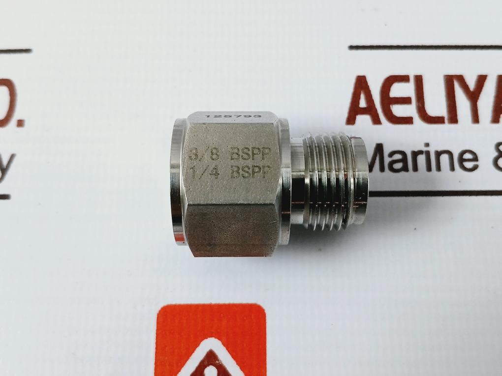 Ametek T-975 Pneumatic Pressure Pump W/ Lpc 10 A Iv Digital Gauge Set