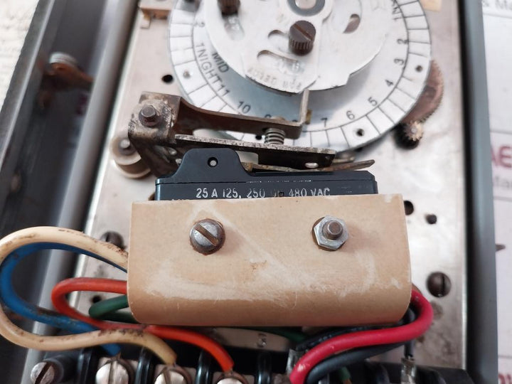 Amf Paragon 632-0 Defrost Timer 120V 60Hz A-707-0