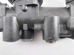 Amot-Pneumatic-Space-Saver-Indicating-Relay-2400m-In-New-11