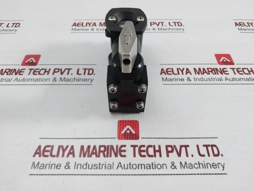 Amot-Pneumatic-Space-Saver-Indicating-Relay-2400m-In-New-5