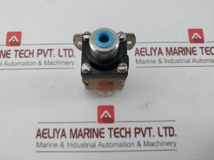 Ccb4447 Pressure Sensor 3-way 70 Psi Amot Control
