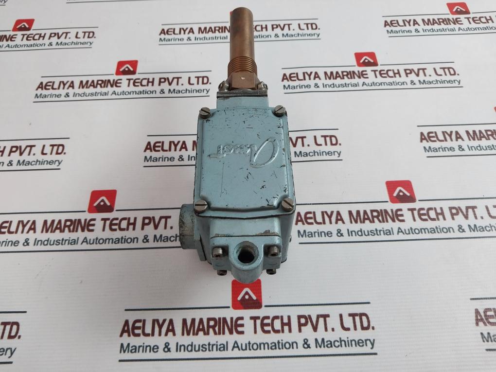 Amot Controls 4140Ak2E11Ce4-ee Pressure Temperature Switch 95°C (R)