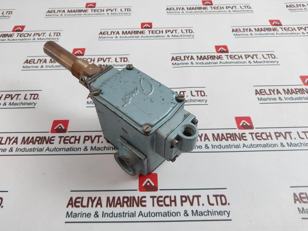 Amot Controls 4140Ak2E11Ce4-ee Pressure Temperature Switch 95°C (R)