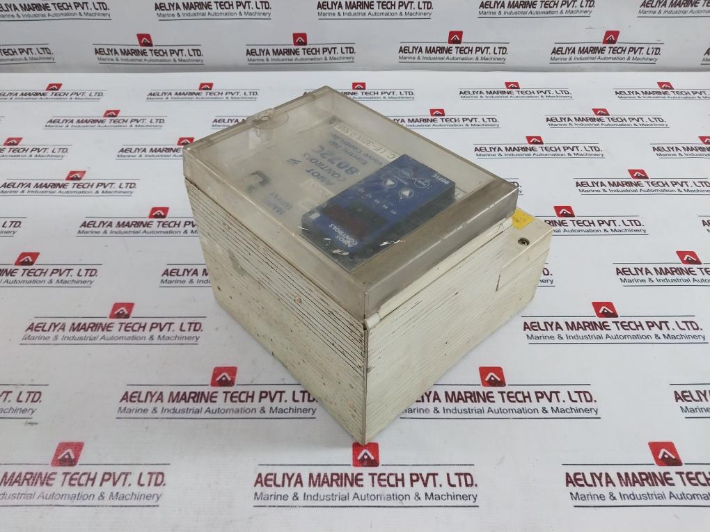 Amot Controls 8072c30-aa Electric Pid Position Valve Controller, 93-263v