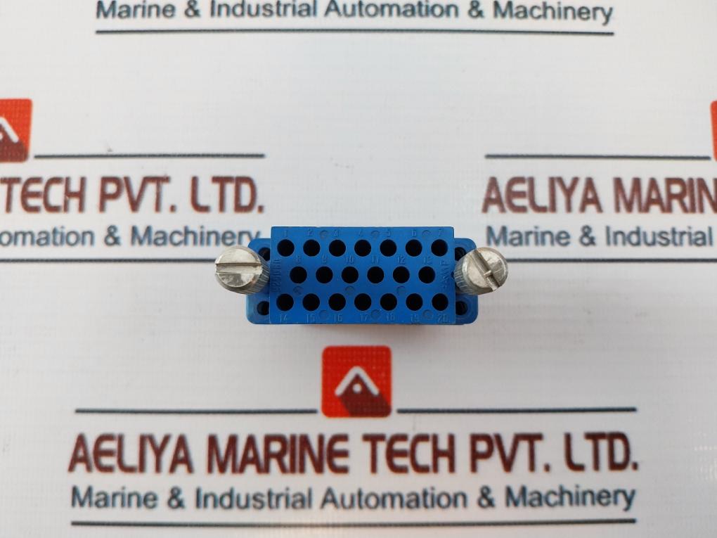 Amp 925061-3 Connector