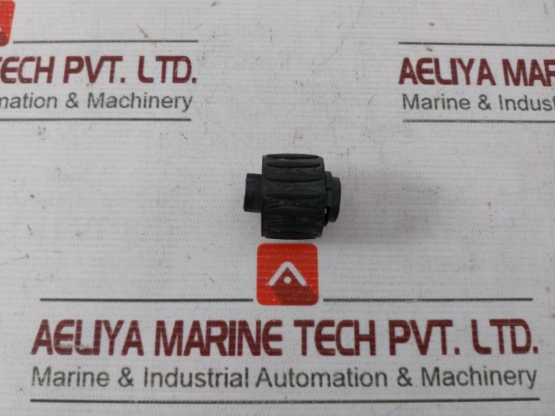 Amphenol 100109-930 Female Cable Connector 3+Pe Set C016 20D003 110 12 20Hz