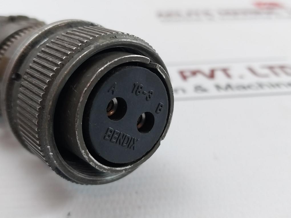 Amphenol 3106A 18-3S Connector Cable 2 Meter