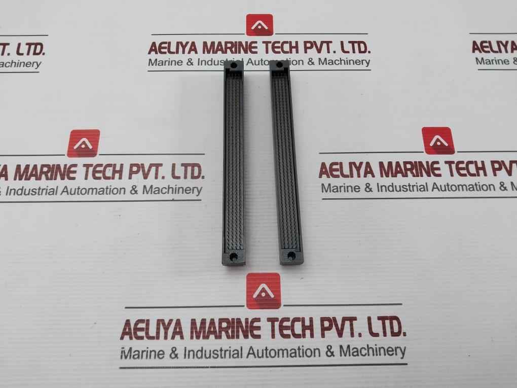 Amphenol 50009-1208Alf Card Edge Connector