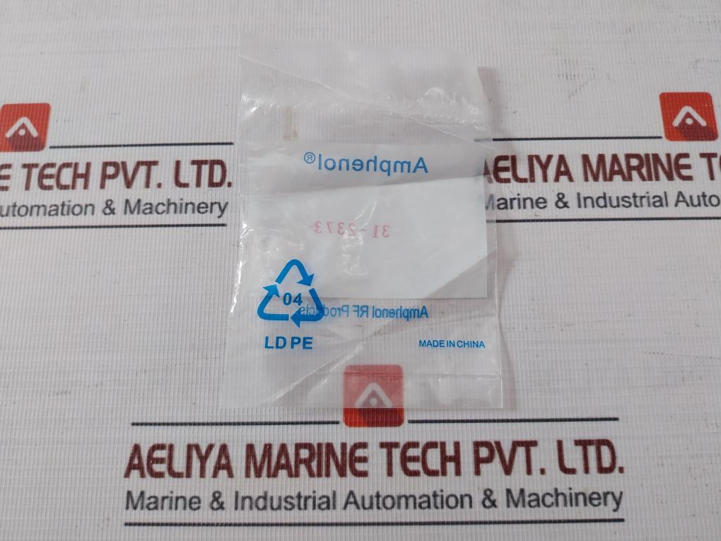 Amphenol M23329/4-02-04 Coaxial Connector 74868 31-2373