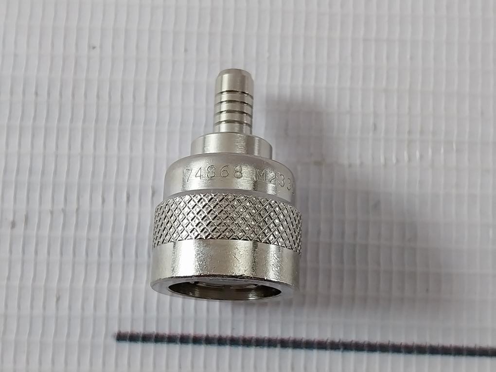Amphenol M23329/4-02-04 Coaxial Connector 74868 31-2373
