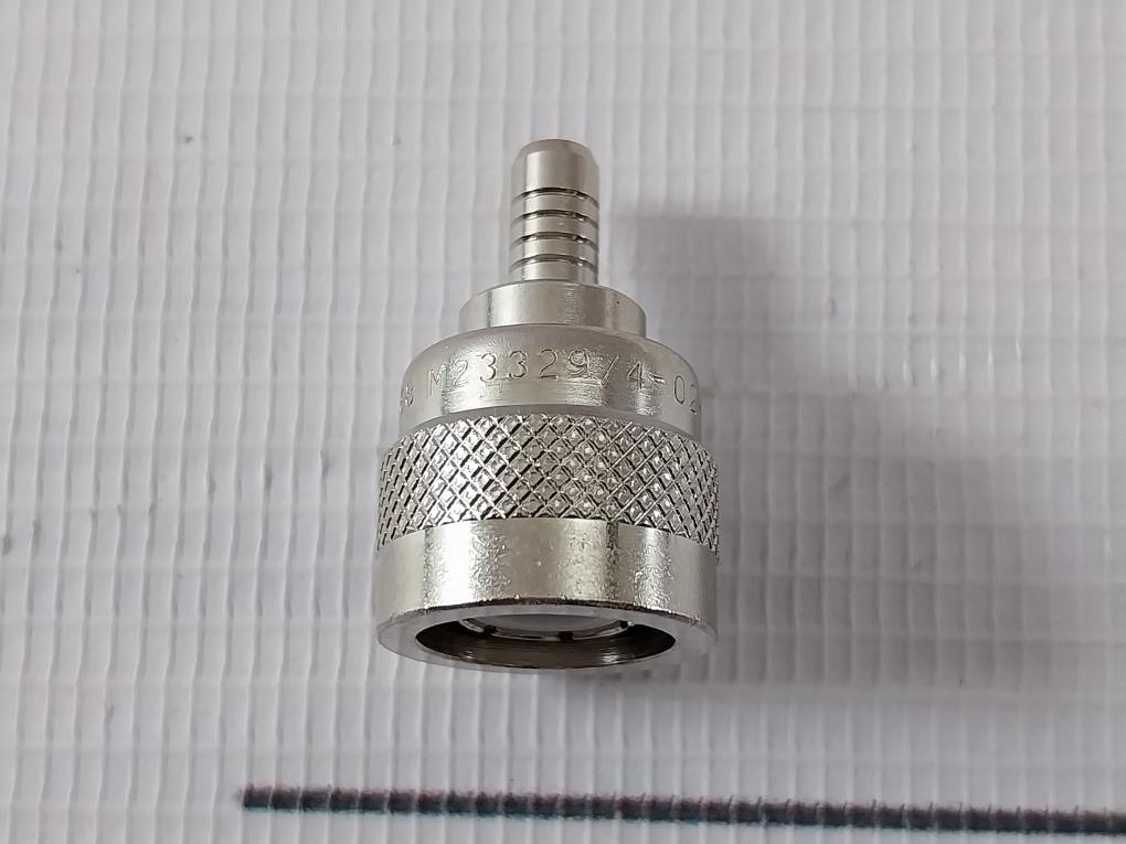 Amphenol M23329/4-02-04 Coaxial Connector 74868 31-2373